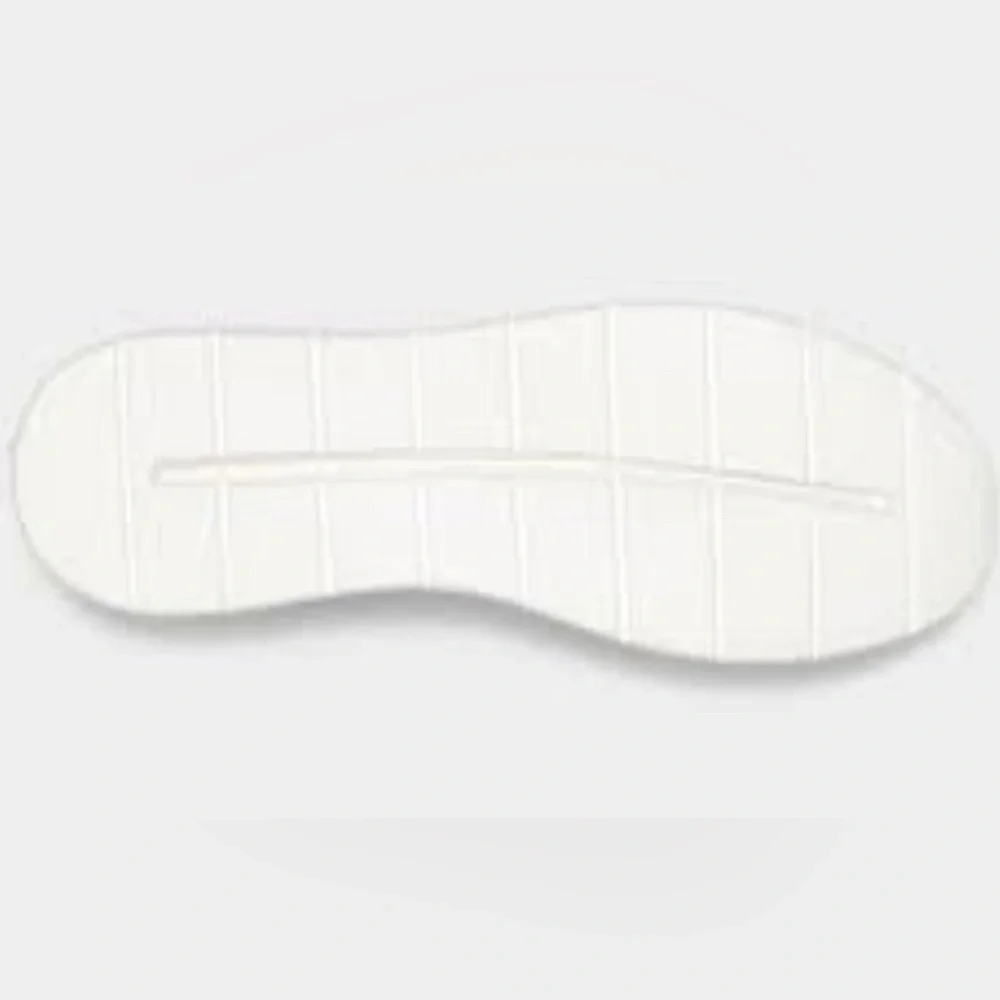 🔥🔥NWT UGG Women Tay Knit Triple White Mesh Walking Shoes size 12 M